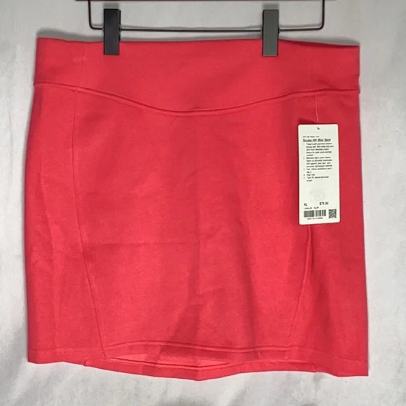 Lululemon scuba mini skirt - Picture 6 of 13